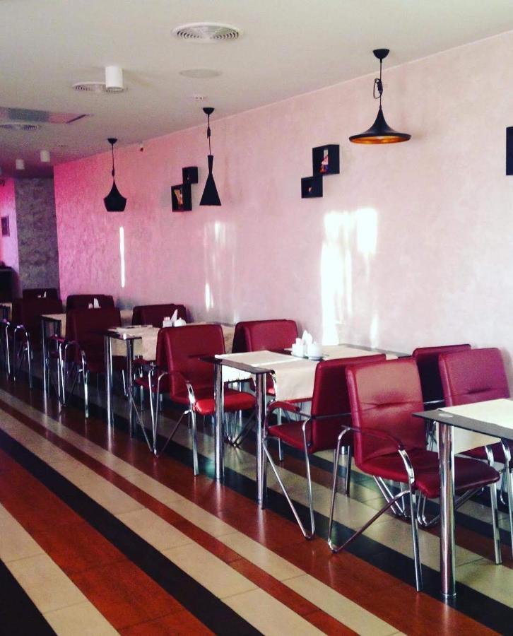Hotel Kalyna Kharkiv Eksteriør bilde